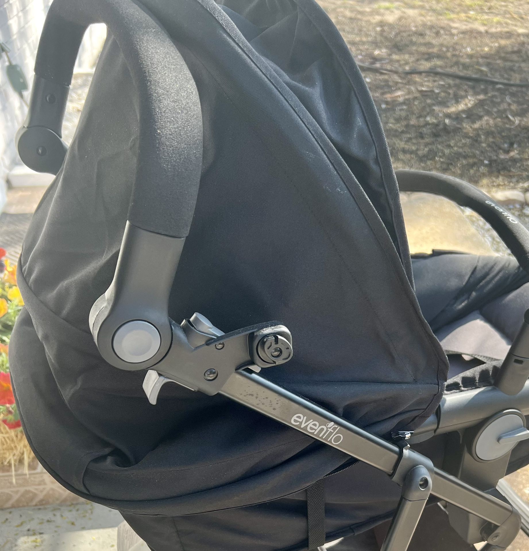 Even Flo Baby Stroller + Carriers All In 1