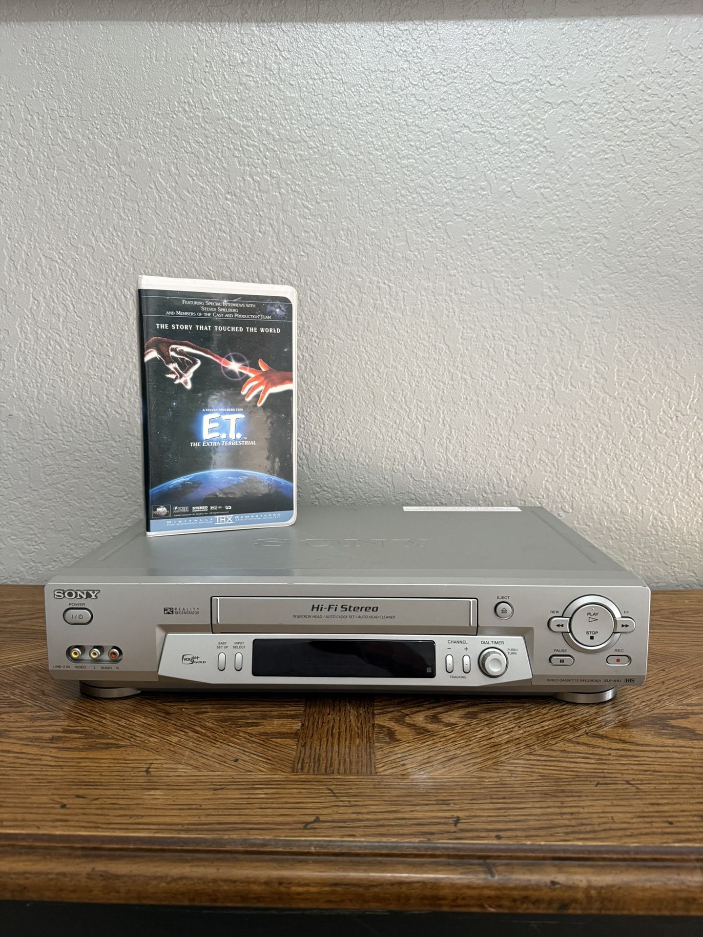 Sony SLV-N81 VCR Plus Gold WITH E. T. VHS TESTED