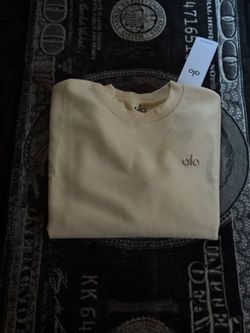 Cream Color Alo Crewneck