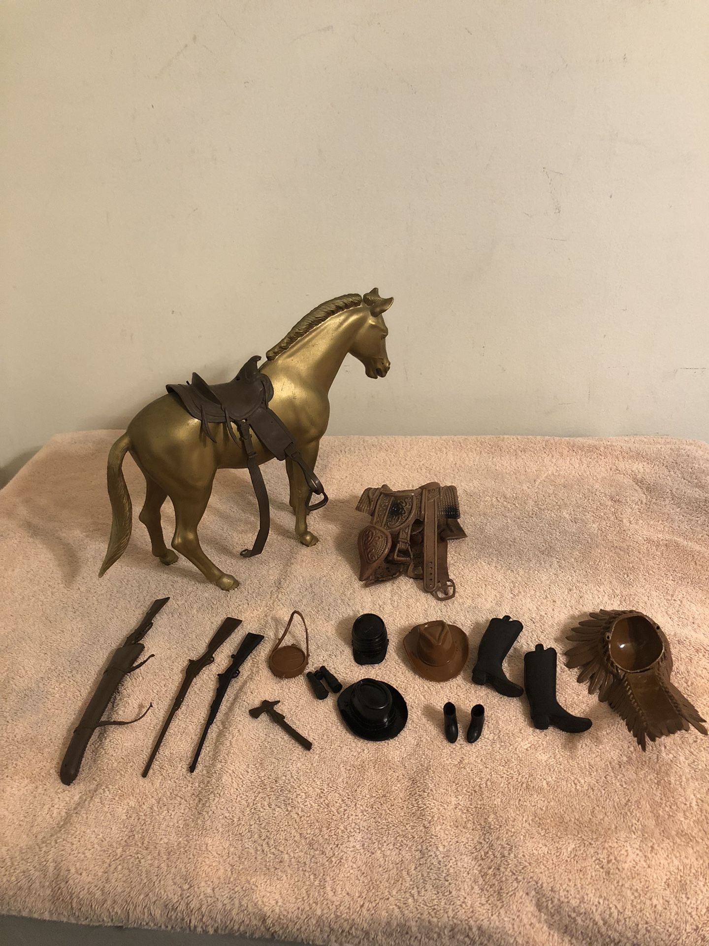 Vintage 1968 Marx Johnny West Thunderbolt Horse & Accessories Lot
