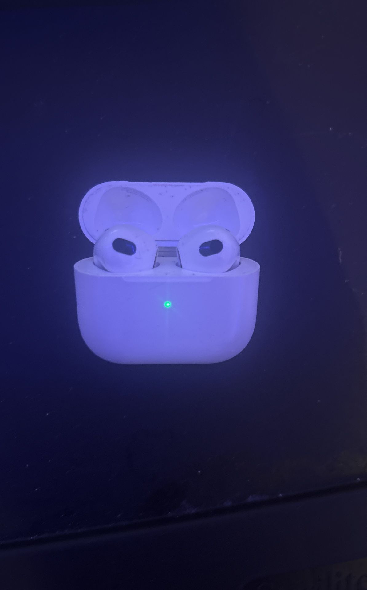 Apple AirPod 3s
