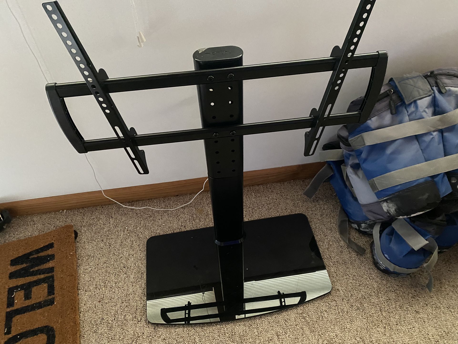 Tv Stand For TVs 40” To 85” HT048 003 NEW