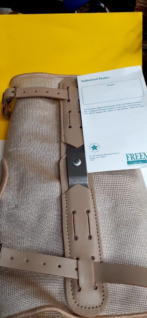 Knee Brace. FREEMAN