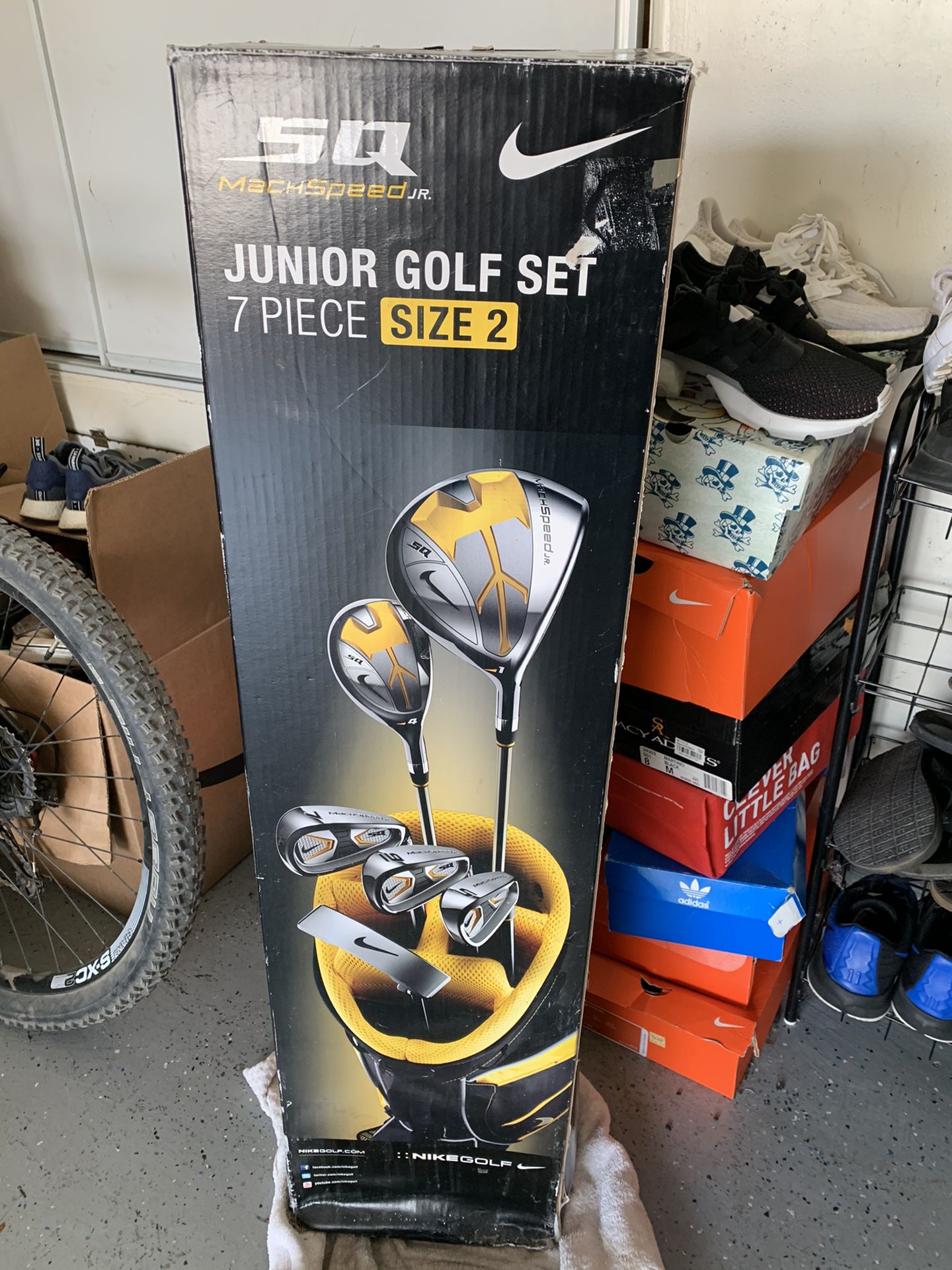 Nike SQ Junior Golf Set 7 PIECE SIZE 2