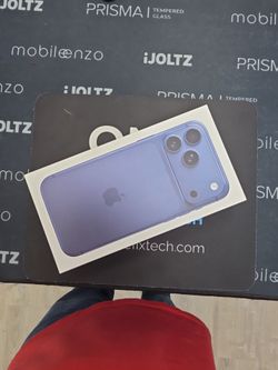 Brand New Apple iPhone 17 Pro Max – AT&T – Includes New Number