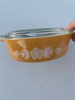 vintage Pyrex  dish 1970s "Butterfly Gold" pattern pick up Coral Springs 33071
