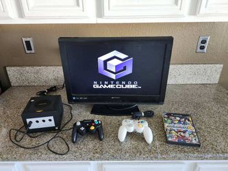 HD Nintendo GameCube complete Set with Mario party 4 and HDMI Converter.