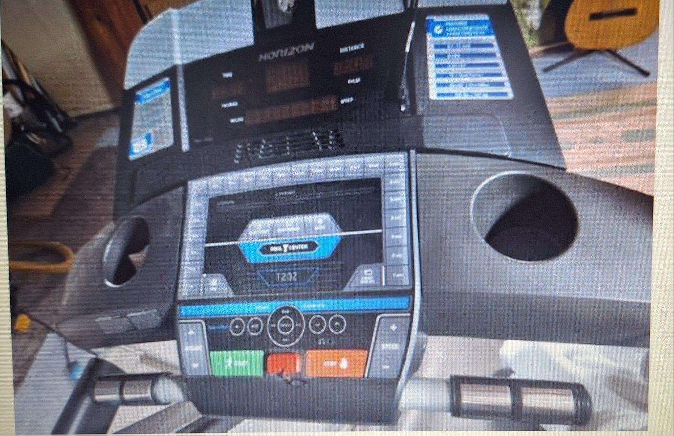 Horizon T202 Treadmill
