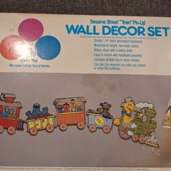 Vintage Sesame Street Nursery Wall Decorations Train Set Nib Kids Room