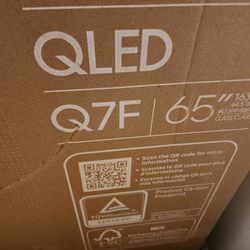 TV SAMSUNG QLED 65".