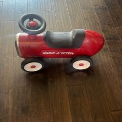 Radio Flyer Toddler Ride