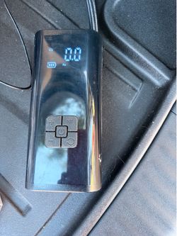 Electric rechargeable tire inflator - Like new