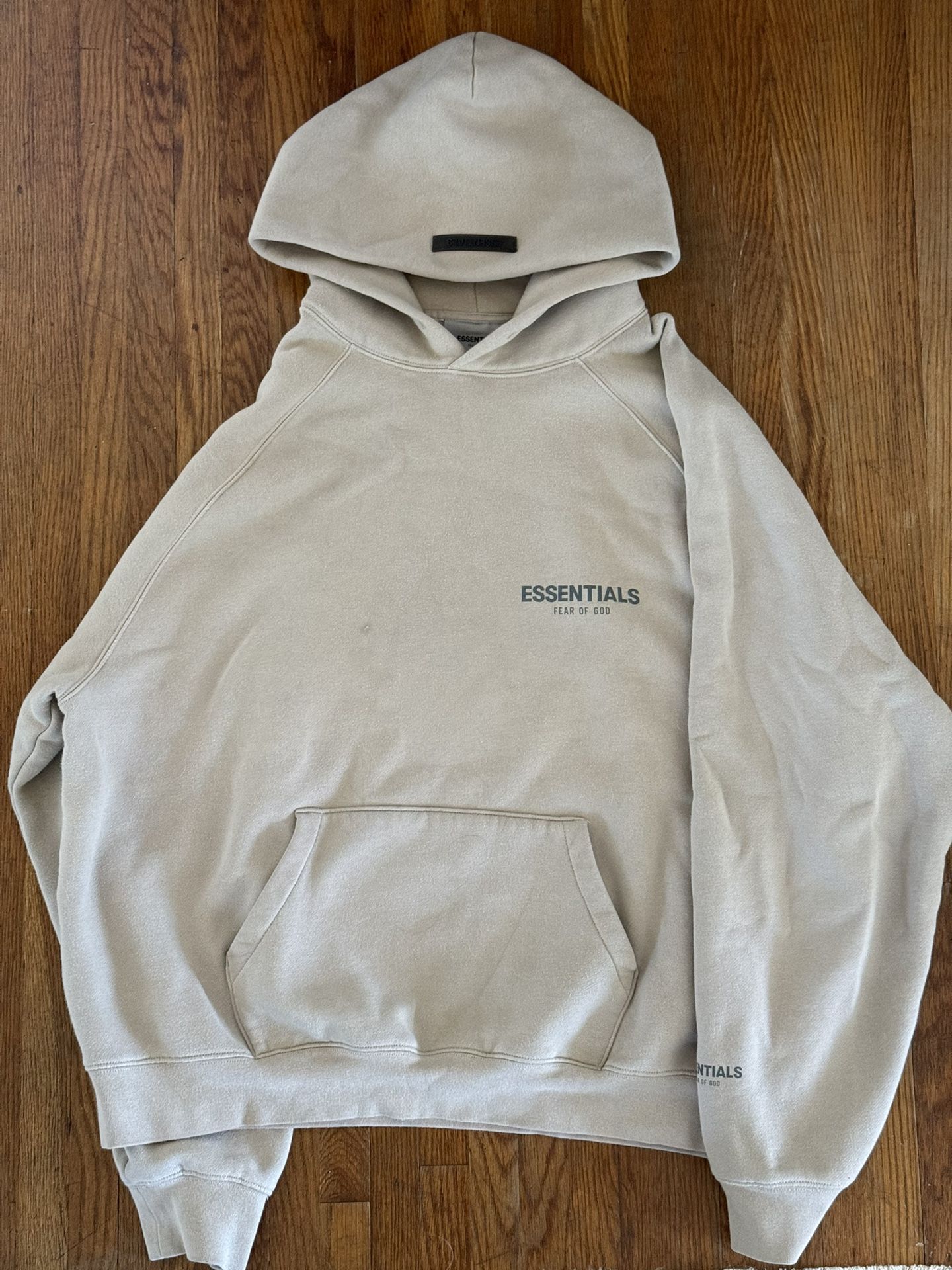 Essentials Crème Hoodie