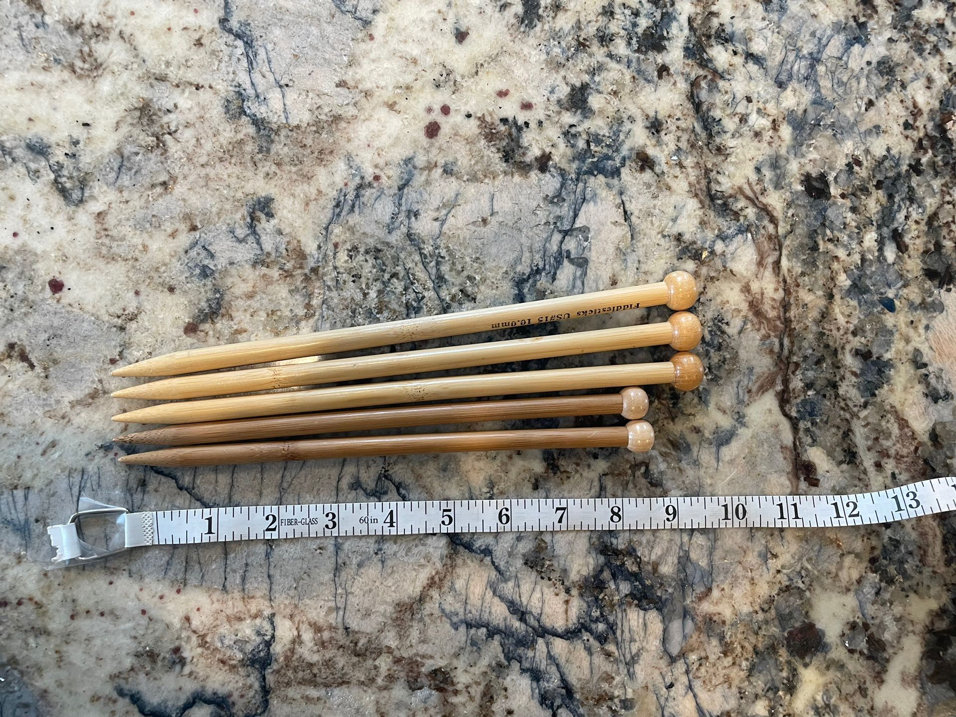 Large Knitting Needles 