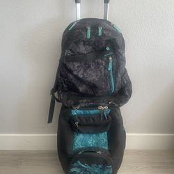 Oakley Carryon and matching backpack