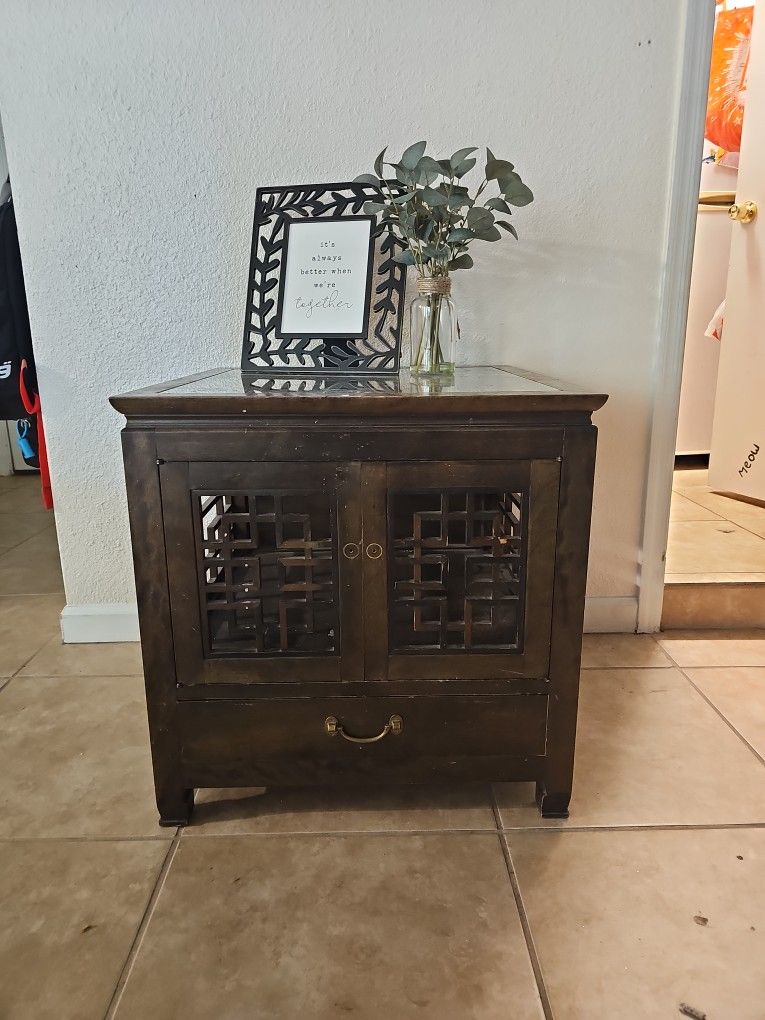 Side Or End Table 