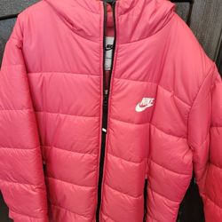 Women's Nike Therma Fit Buble Jacket