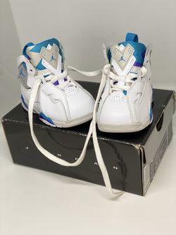 JORDAN💥NIB💥GIRLS TRUE FLIGHT SIZE 4C