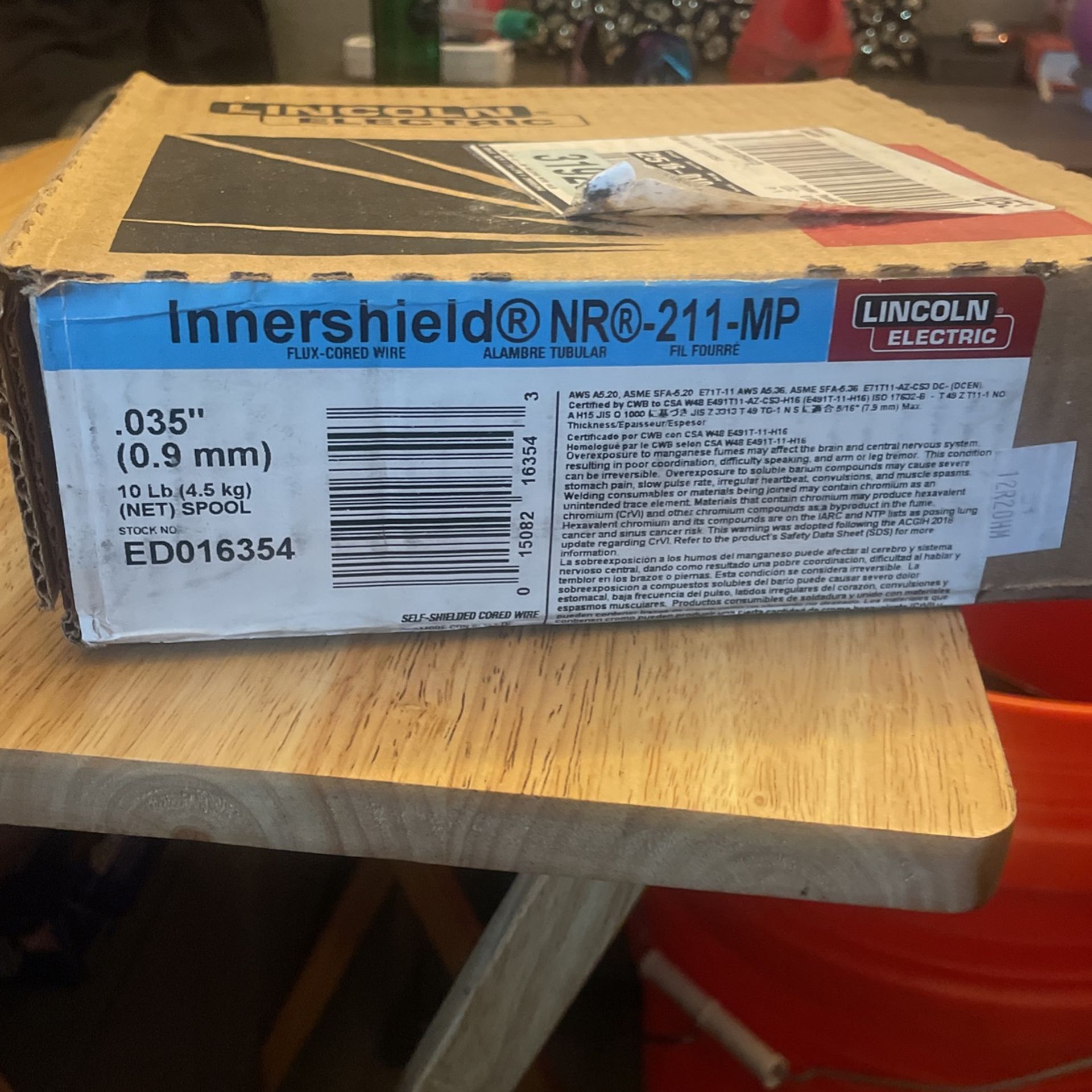 Lincoln Electric Welding Wire innershield NR211MP .035” 10 Lb Spool