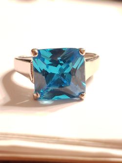Sterling Silver Blue Tourmaline Ring