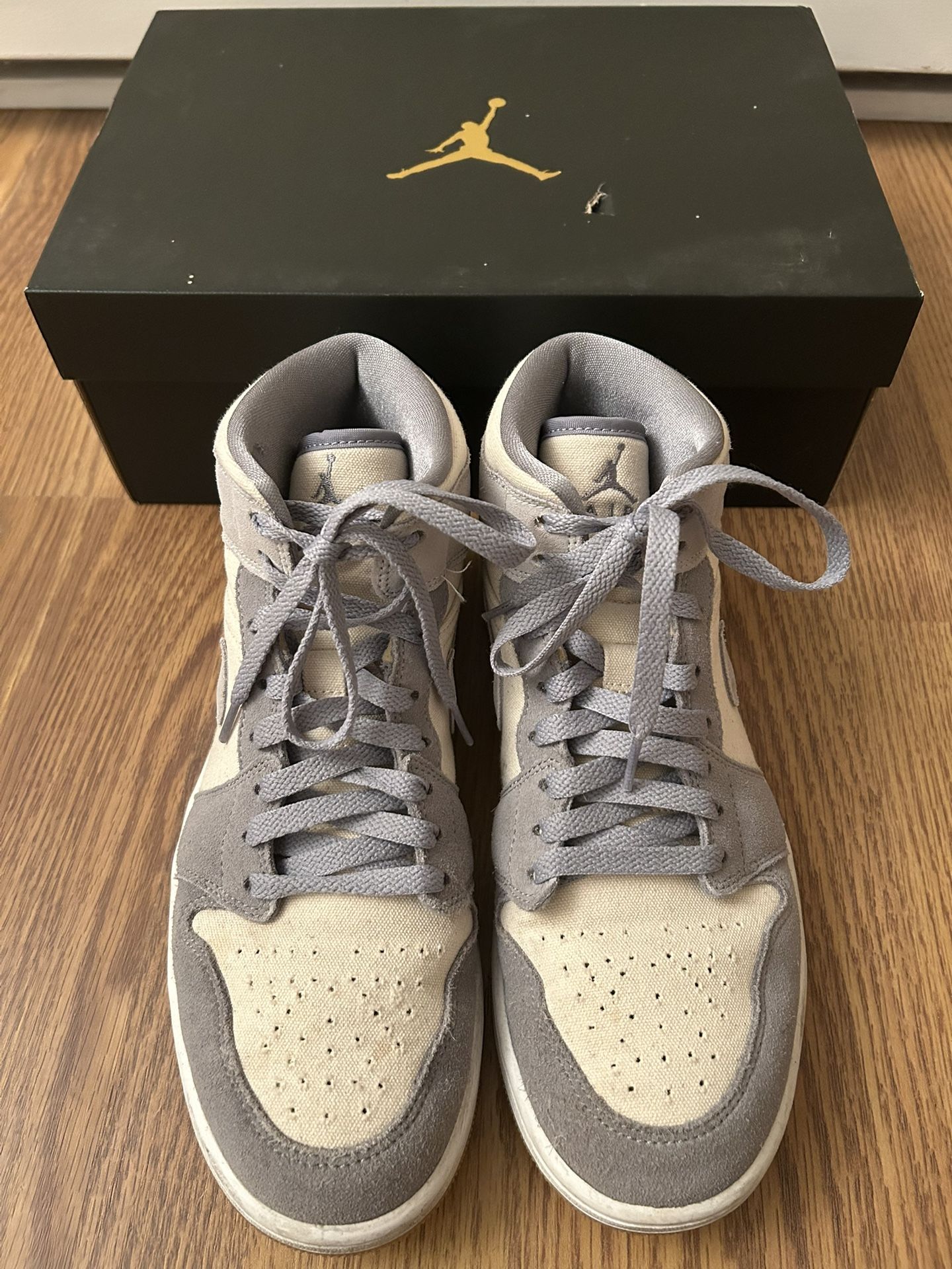 Nike Air Jordan Size 9.5