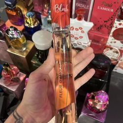Perfumes - 3 Por $25 