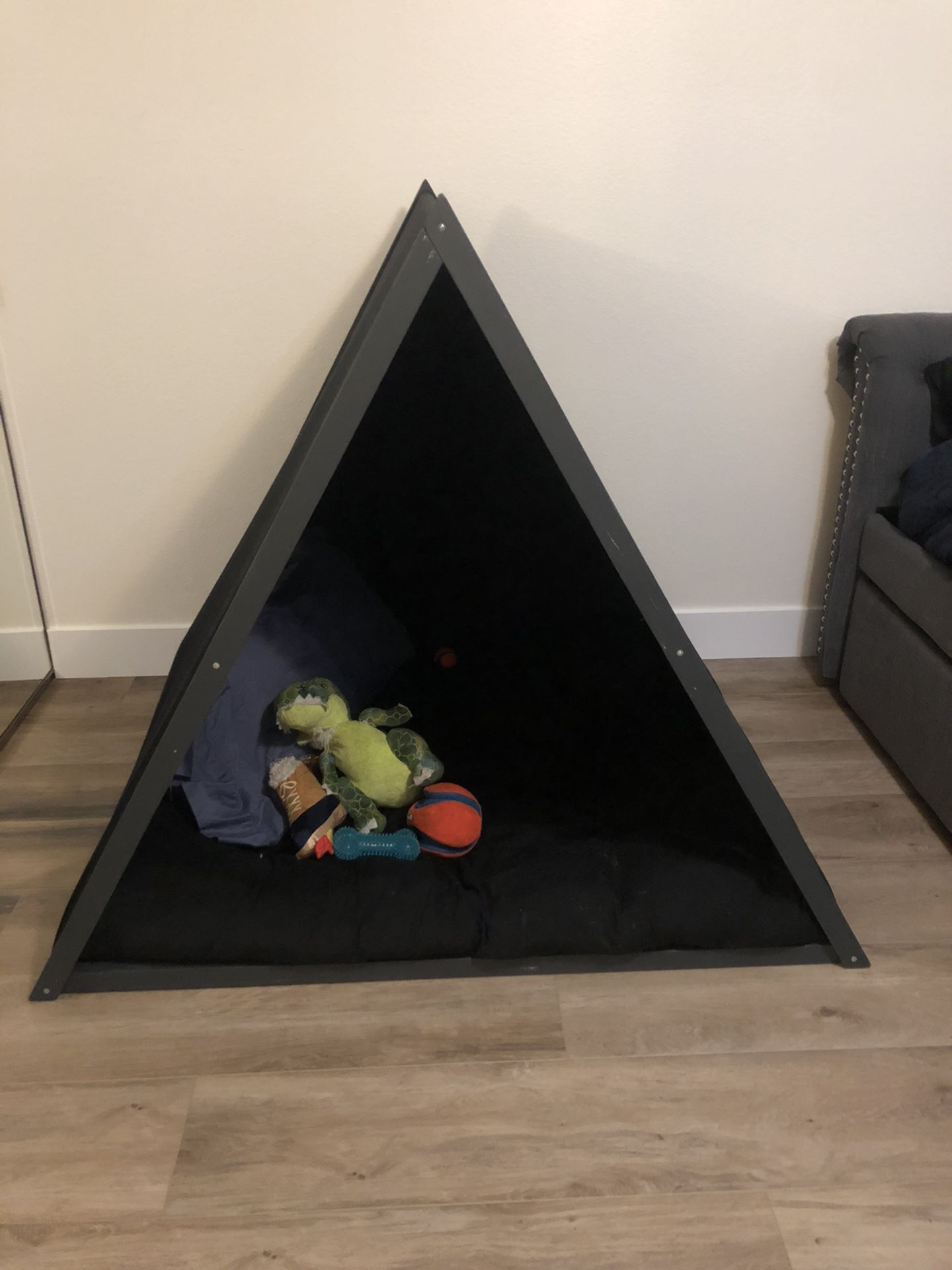 Dog bed - Tent
