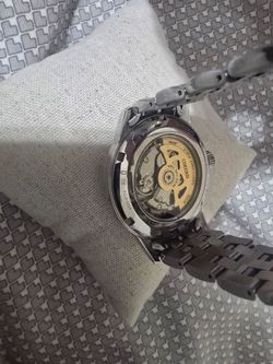 Seiko Presage Cocktail Time "Skydiving" Automatic Watch (Ref. SRPB43)
Full Presentation Set – Includes Original Box, Pillow, Cloth, & Papers