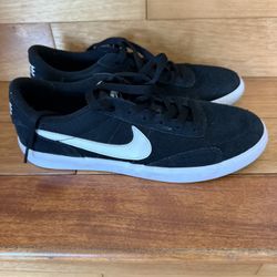 Nike SB Shoes Men’s Size 7