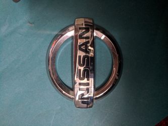Original Nissan emblem