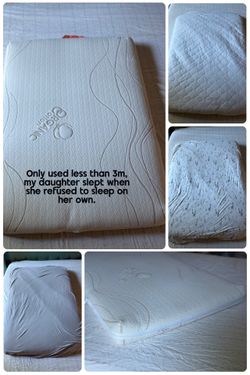 Barely used infant/toddler mattress bundle sale (purchased ⬆️$100)+with waterproof cover+2sheets