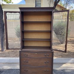 Like New  Mid Century Vintage Landstrom Rockford Hutch Free Delivery Included & Move In Scottsdale