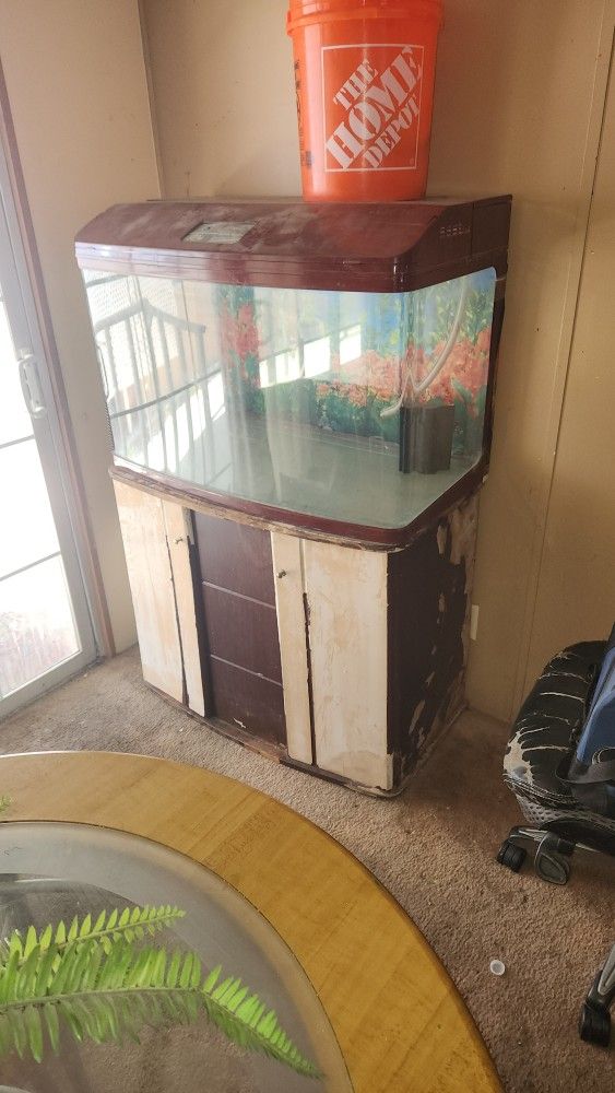 49 TO 50 Gl  Aquarium/ Fish Tank