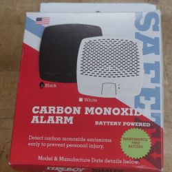   Fireboy Xintex Carbon Monoxide Alarm - Battery Powered - Black (CMD6-MB-BR). new 
