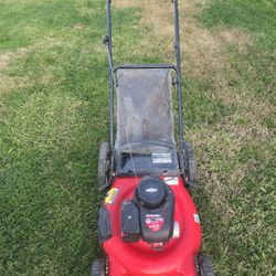 GAS POWERED 5.00 HP PUSH LAWN MOWER