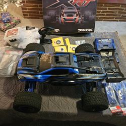 Traxxas XRT 8S Brushless Race Truck
