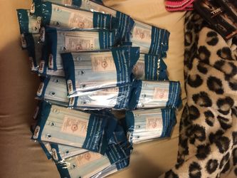 Earloop Face Mask Disposable : $14.00 each. Buy 6 or more is $13.00 each