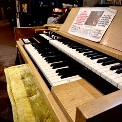 The Hammond M-3  “Rare Blonde Baby B3”