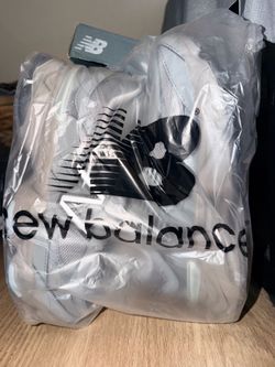 New Balance 9060 Women’s Size 5.5 Brand New