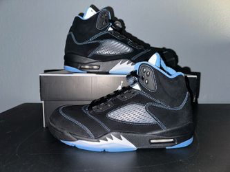 Jordan 5 Black Caroline/UNC Size 8 New