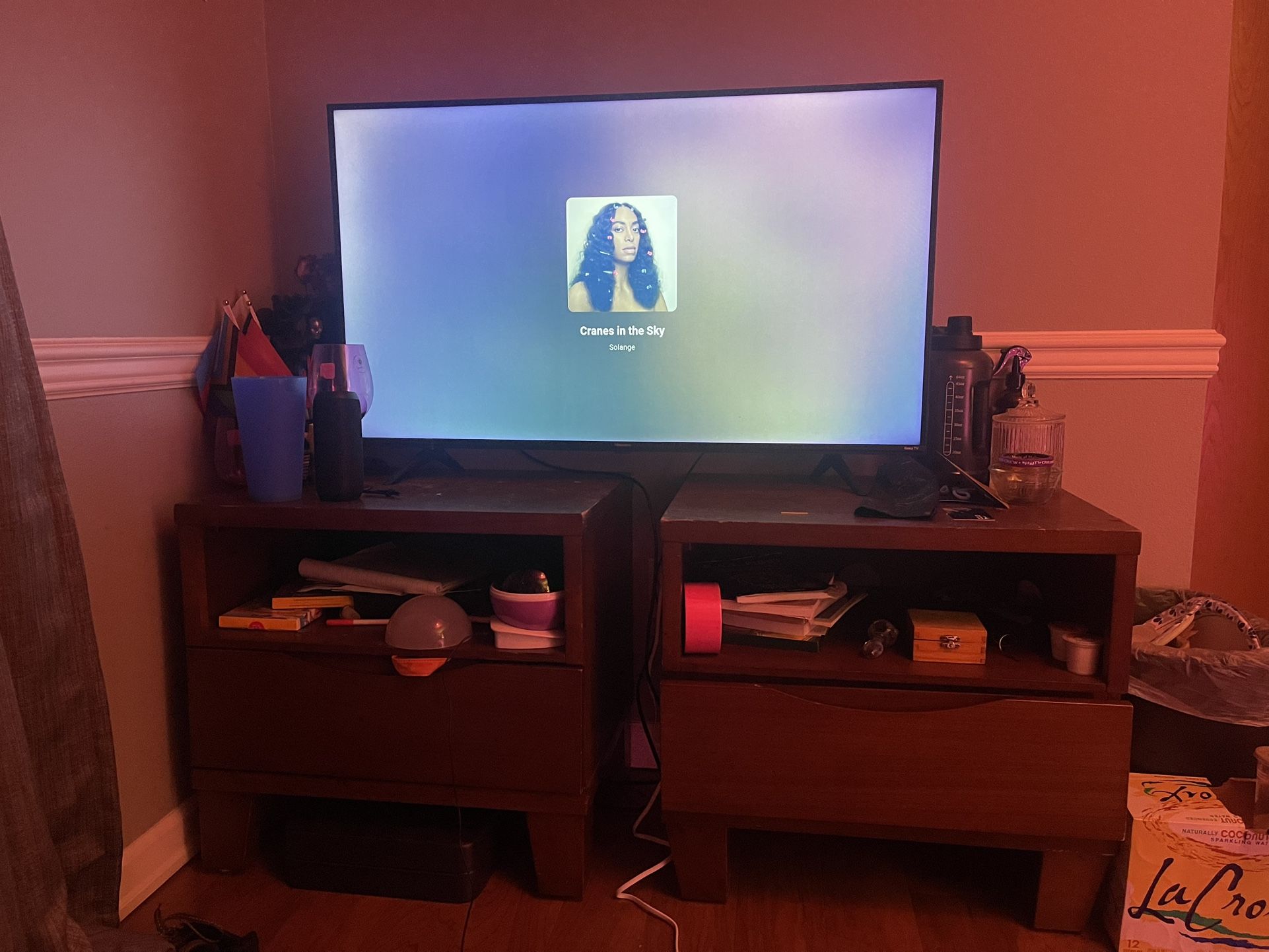 4K Hisense Roku TV & Night Stands