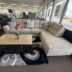 2 PC SOFA AND LOVESEAT 