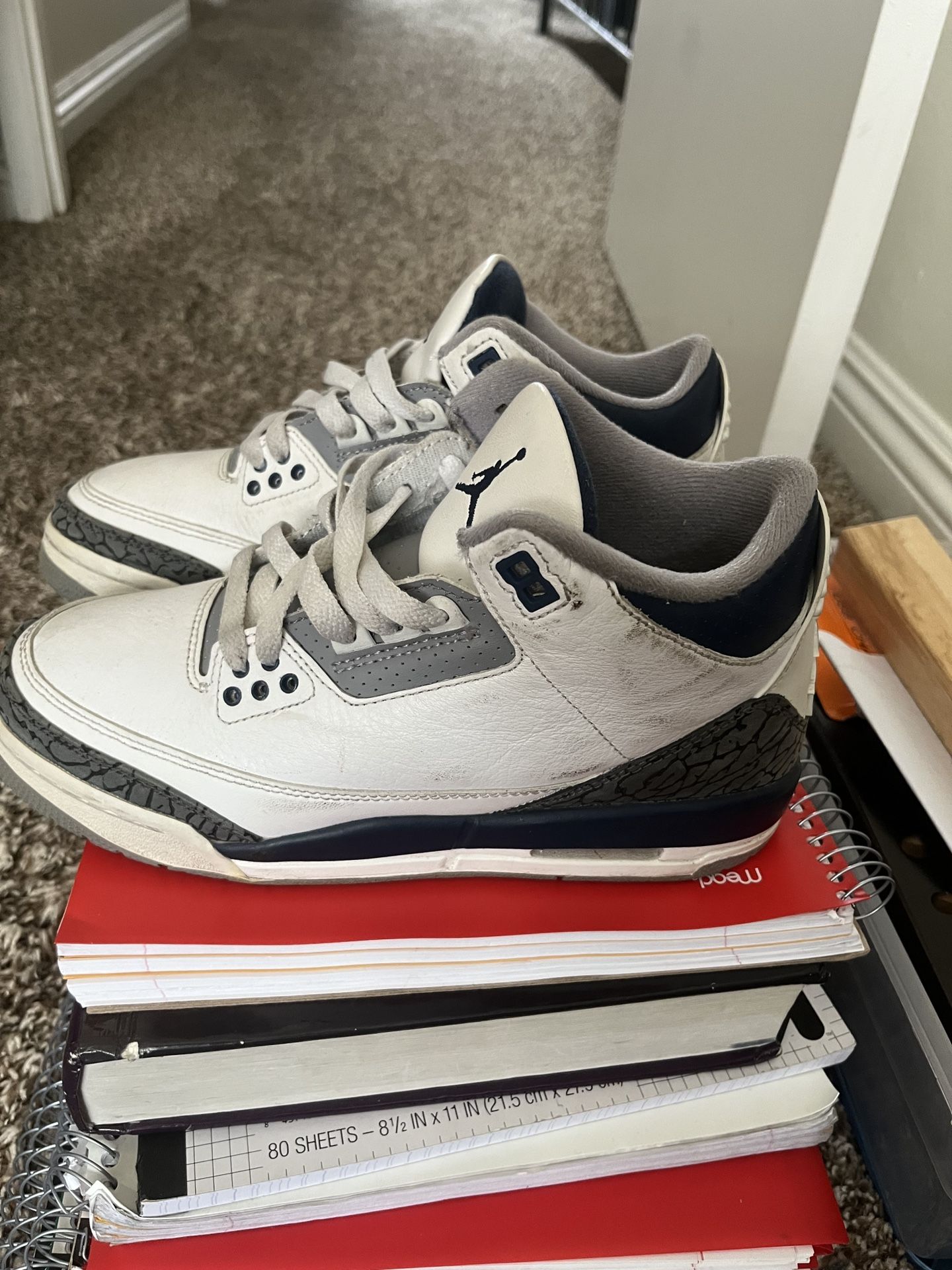 Jordan 3 Retro- Size 5.5