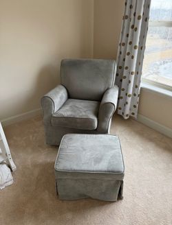 Baby Relax Kelcie Swivel Glider & Ottoman – Gray