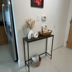 Console table 29.5 Inches