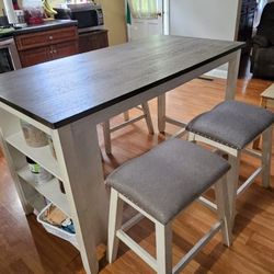 Kitchen Dinner Table With 4 Seats