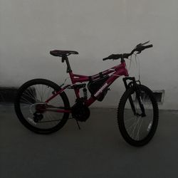 Mongoose Ledge 2.1 Mountain Bike 