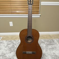 Classical Acoustic Guitar Cordoba Limited Edition