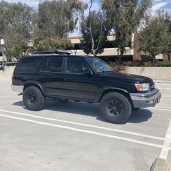 2000 Toyota 4Runner SR5