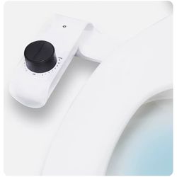 Modern Bidet Attachment For Toilet With Adjustable Water Pressure And Female-Friendly Wash And Rear Wash 